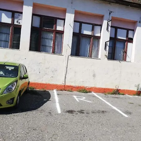 公寓 Chimney Modern 诺威萨